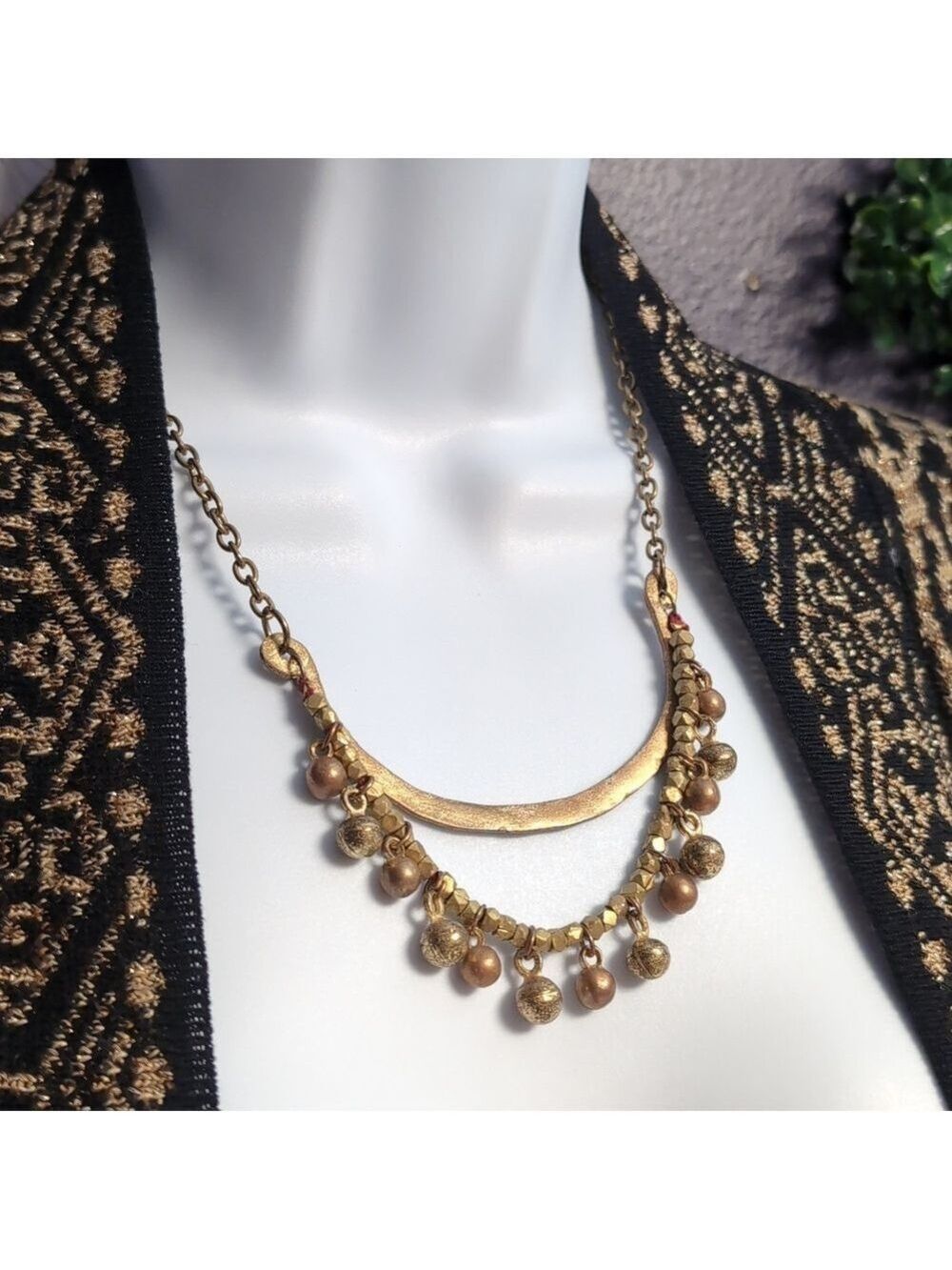 Elegant Gold Necklace with Beaded Charms - Picture 2 of 4